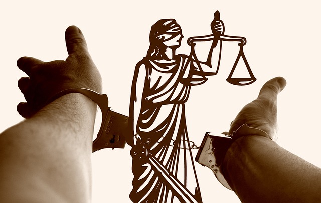 Defending Healthcare Professionals: Navigating Criminal Cases & Assault Charges