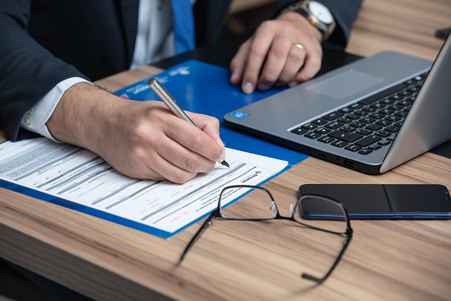 Unveiling Financial Fraud: Common Types & Trial Evidence